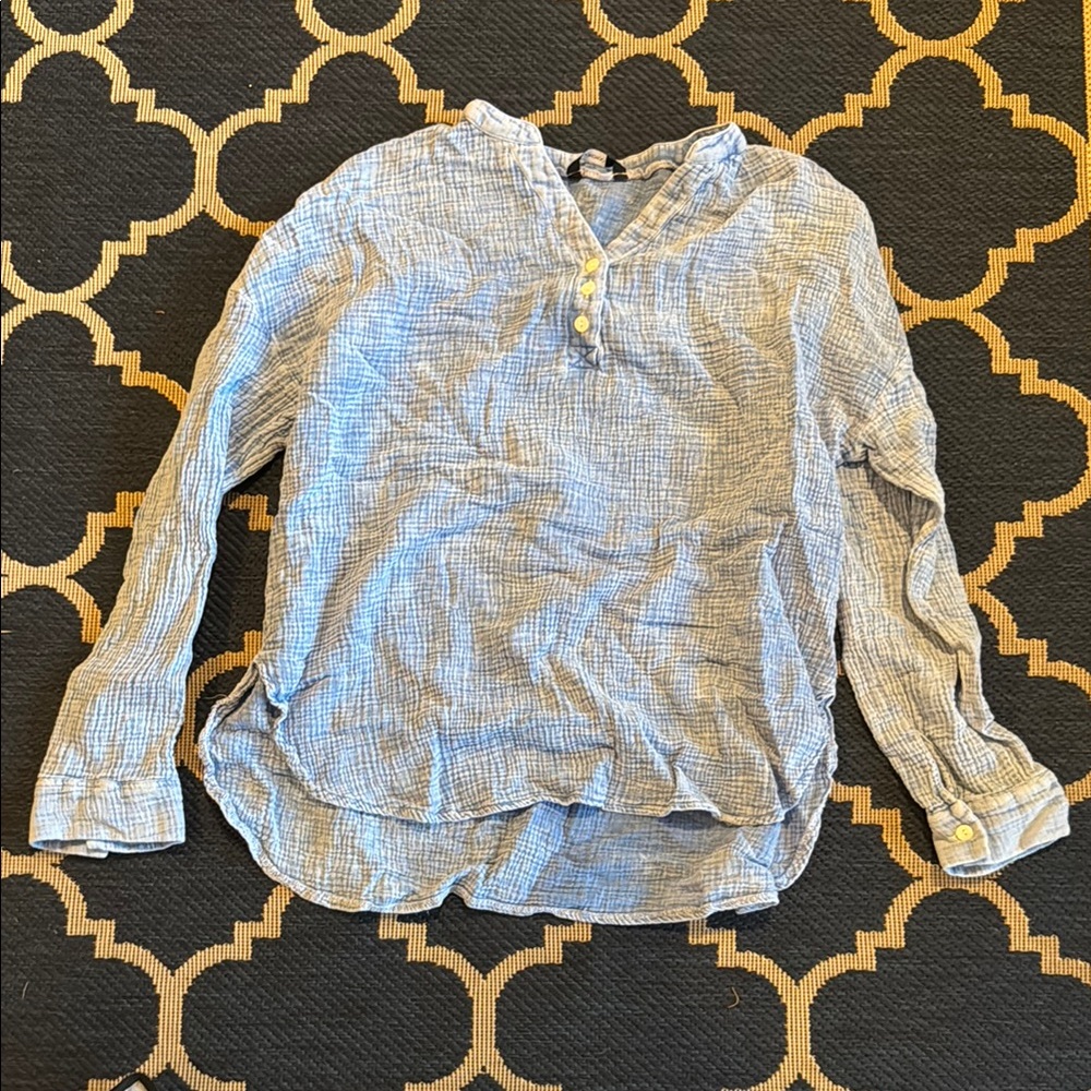 WORN ONCE Blue Casual Blouse with Long Sleeves